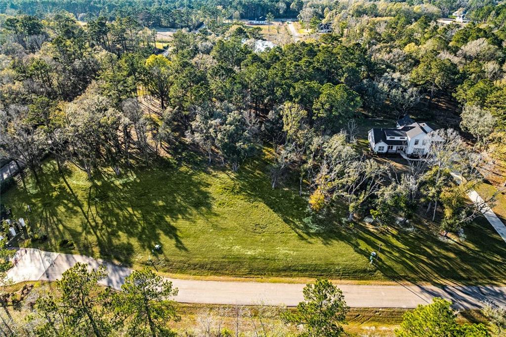 12709 CROSSVINE Drive