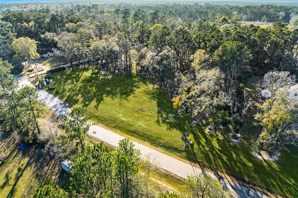 12709 CROSSVINE Drive