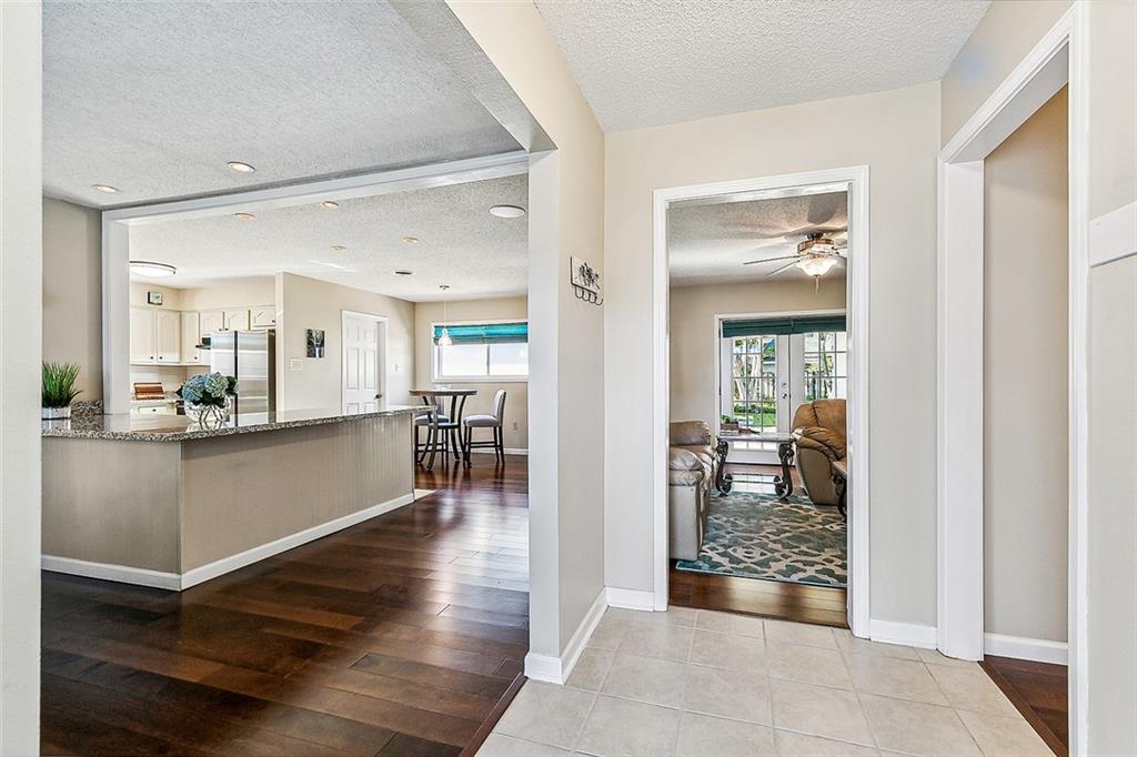 6413 SCHOUEST Street