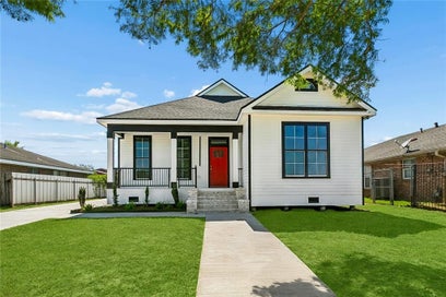4958 LURLINE Street New Orleans LA 70127