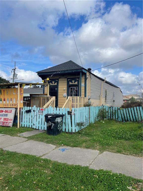 2037 ELYSIAN FIELDS Avenue