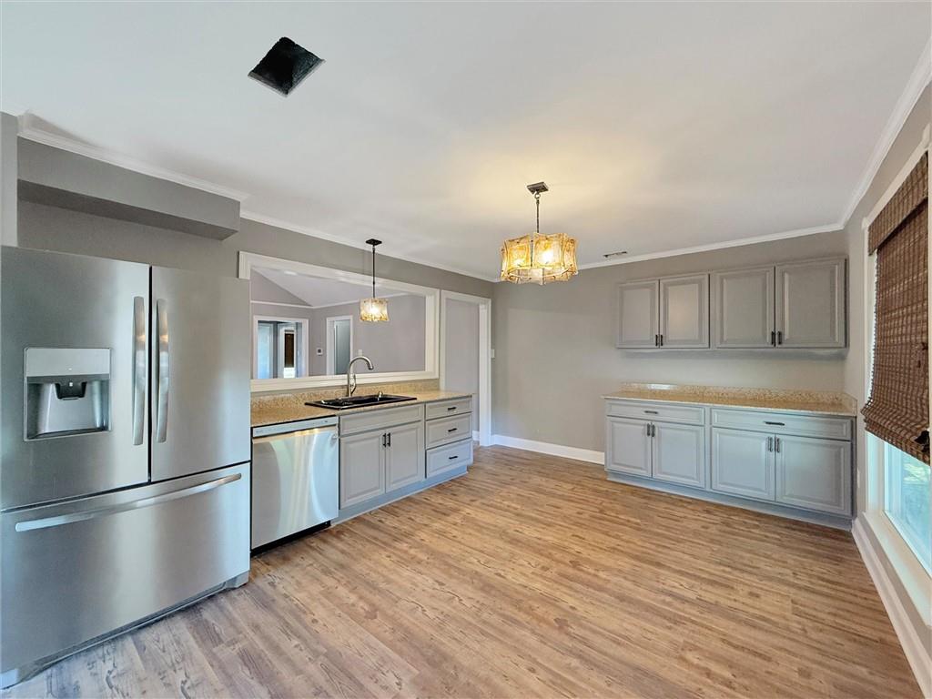 101 SAINT JOHN Circle