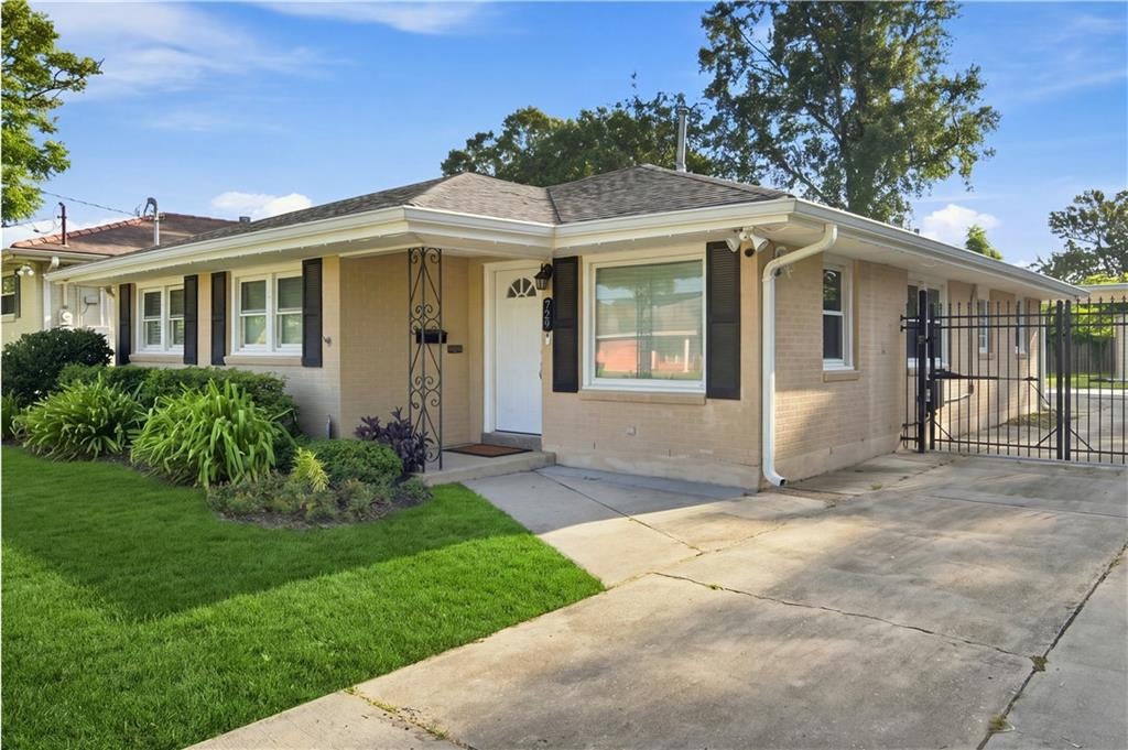 729 JEFFERSON HEIGHTS Avenue