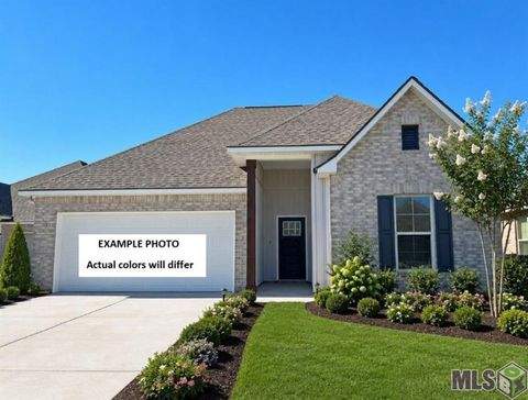 Photo of 12504 Goodbee Preserve Lane, Covington, LA 70435 (MLS # NO2026010581)