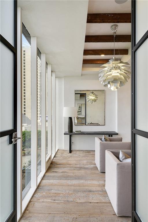 New Orleans, Louisiana 70130, United States, 1 Bedroom Bedrooms, ,2 BathroomsBathrooms,Residential,Active,73855