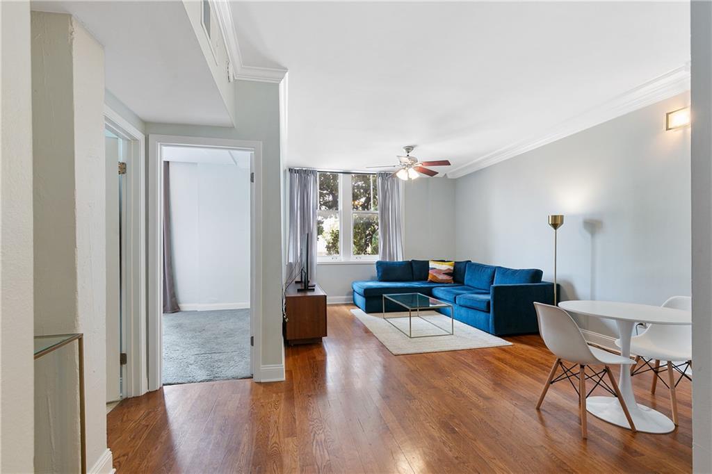 760 MAGAZINE Street 210