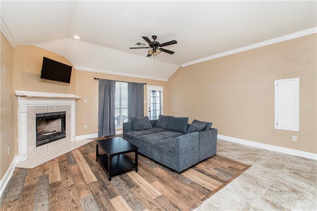 La Place, Louisiana 70068, United States, 3 Bedrooms Bedrooms, ,2 BathroomsBathrooms,Residential,Pending,62739