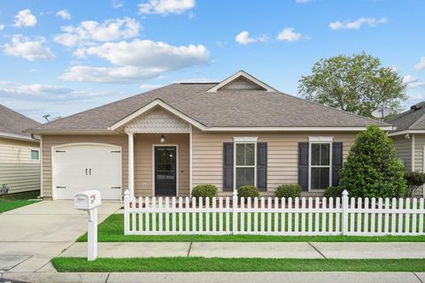 Photo of 316 CRAFTSMAN Court, Covington, LA 70433 (MLS # 2554867)