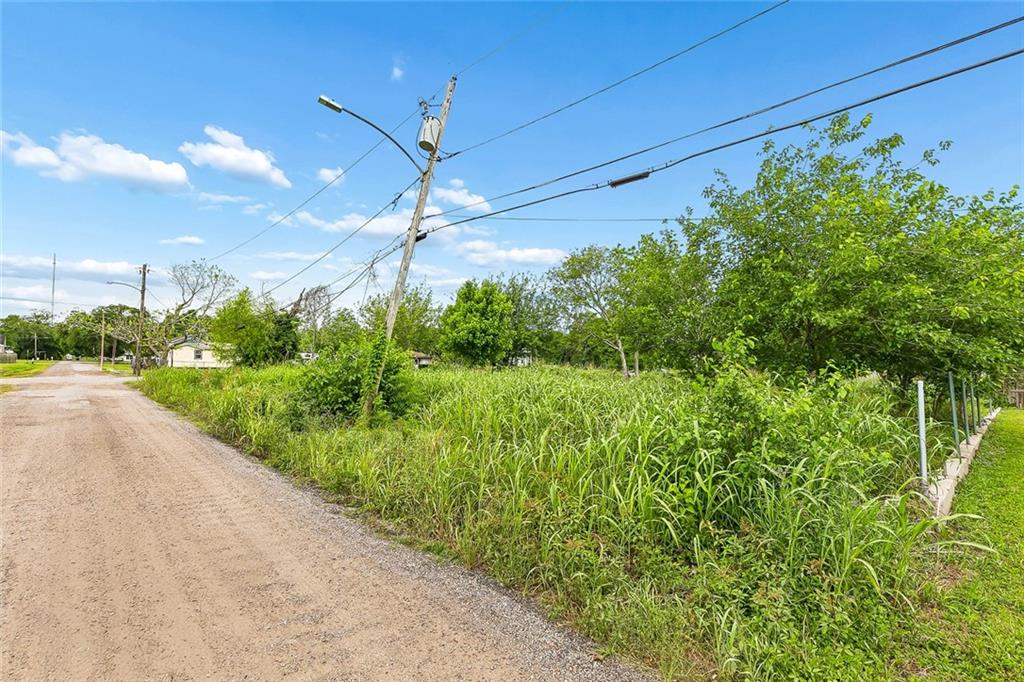 3166 ELMWOOD PARK Drive