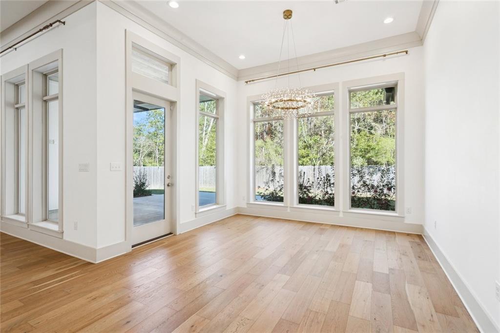 375 RUE CHARLOTTE Road