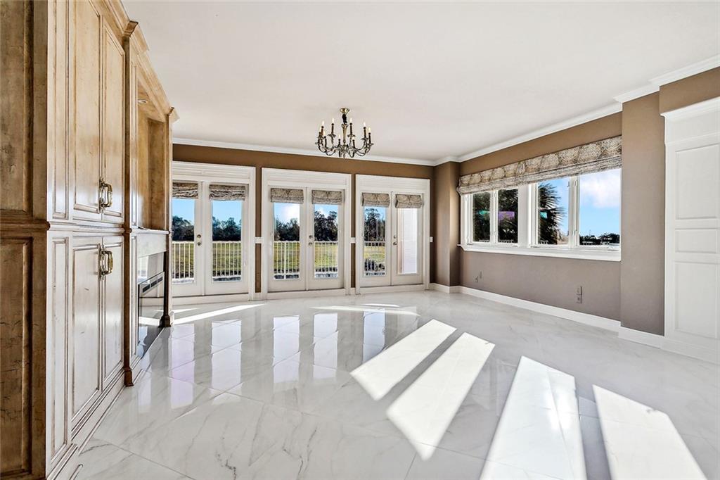 Mandeville, Louisiana 70448, United States, 3 Bedrooms Bedrooms, ,3 BathroomsBathrooms,Residential,Active,183039