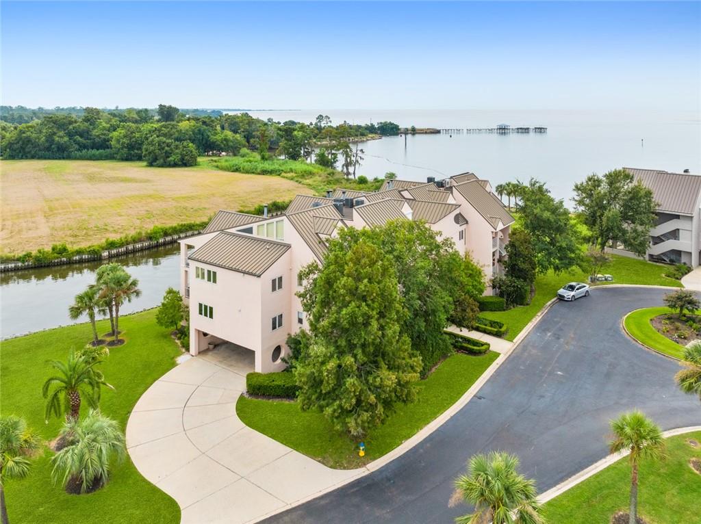 Mandeville, Louisiana 70448, United States, 3 Bedrooms Bedrooms, ,3 BathroomsBathrooms,Residential,Active,183039