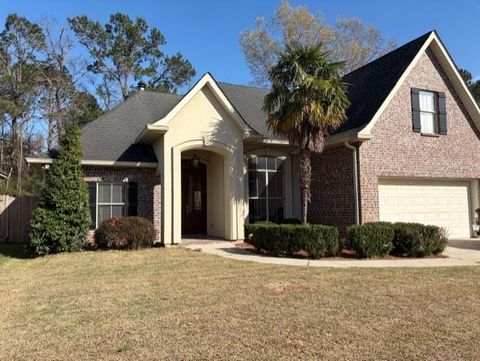 Photo of 400 BROWN THRASHER Loop, Madisonville, LA 70447 (MLS # 2544969)