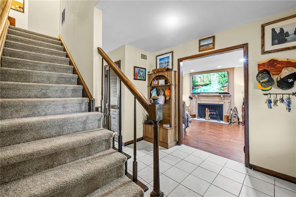 801 GINETTE Drive