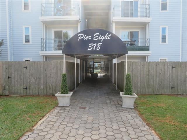 318 LAKE MARINA Drive 115