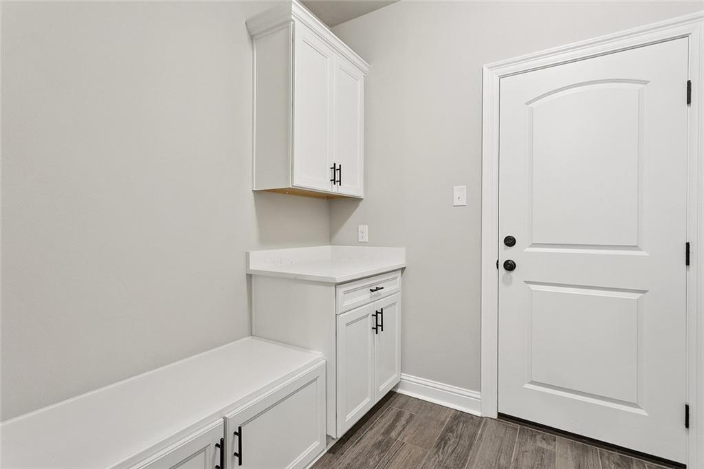 Covington, Louisiana 70435, United States, 4 Bedrooms Bedrooms, ,3 BathroomsBathrooms,Residential,Active,194678