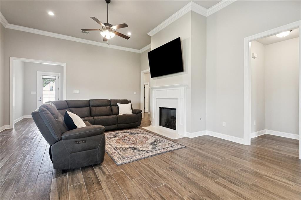 Covington, Louisiana 70435, United States, 4 Bedrooms Bedrooms, ,3 BathroomsBathrooms,Residential,Active,194678