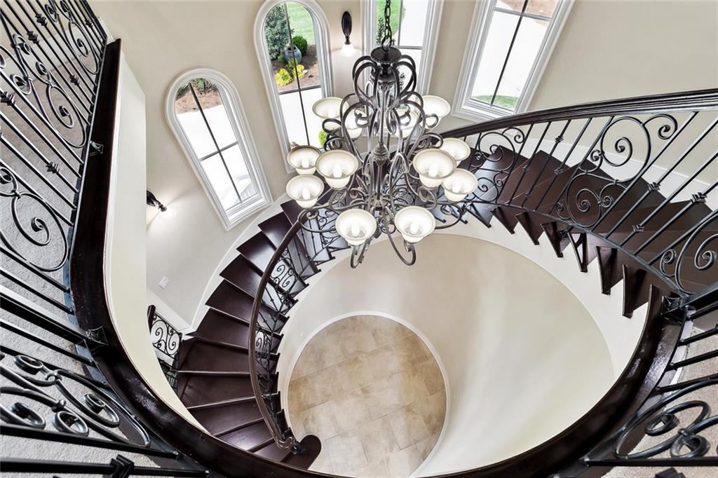 Mandeville, Louisiana 70471, United States, 5 Bedrooms Bedrooms, ,6 BathroomsBathrooms,Residential,Active,102734