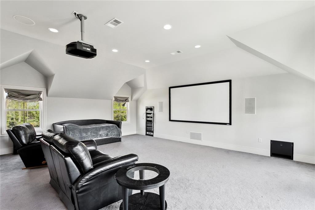 Mandeville, Louisiana 70471, United States, 5 Bedrooms Bedrooms, ,6 BathroomsBathrooms,Residential,Active,102734