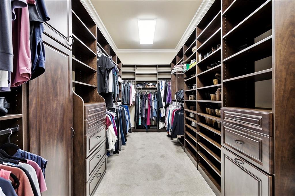 Mandeville, Louisiana 70471, United States, 5 Bedrooms Bedrooms, ,6 BathroomsBathrooms,Residential,Active,102734