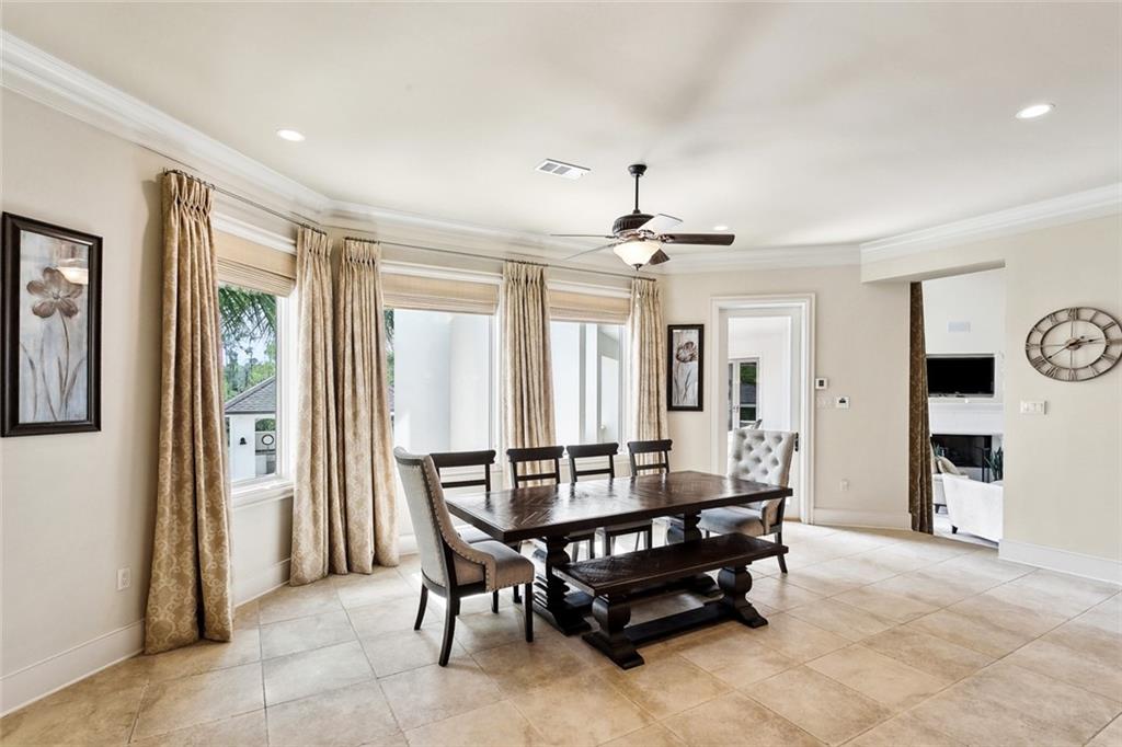 Mandeville, Louisiana 70471, United States, 5 Bedrooms Bedrooms, ,6 BathroomsBathrooms,Residential,Active,102734