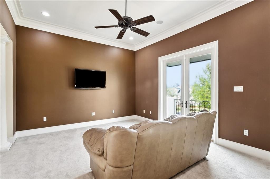 Mandeville, Louisiana 70471, United States, 5 Bedrooms Bedrooms, ,6 BathroomsBathrooms,Residential,Active,102734