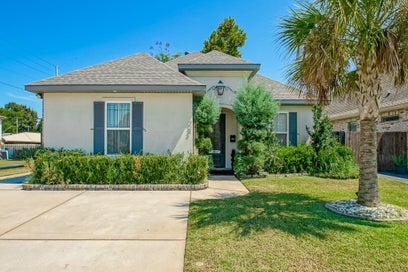 924 HUDSON Street Kenner LA 70062