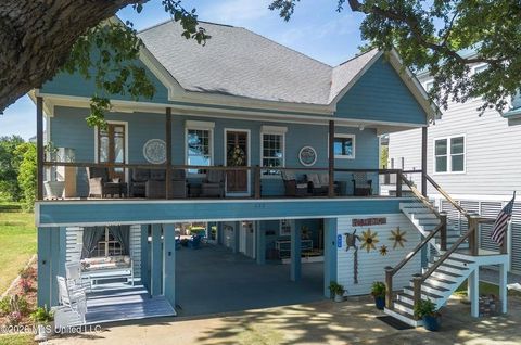 Photo of 432 W BEACH Boulevard, Long Beach, MS 39560 (MLS # 2553698)
