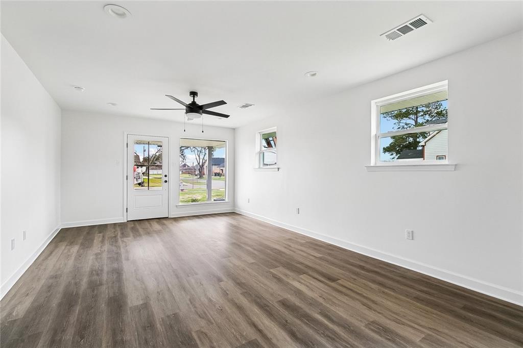 2100 MARGARET Lane