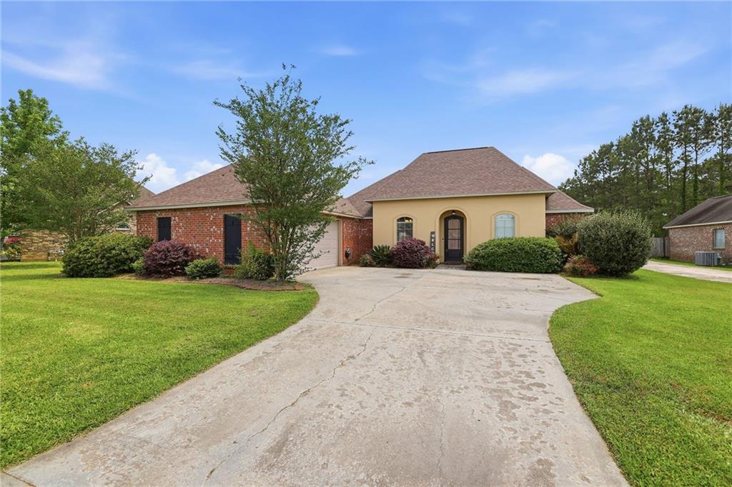 38606 REDBUD Lane