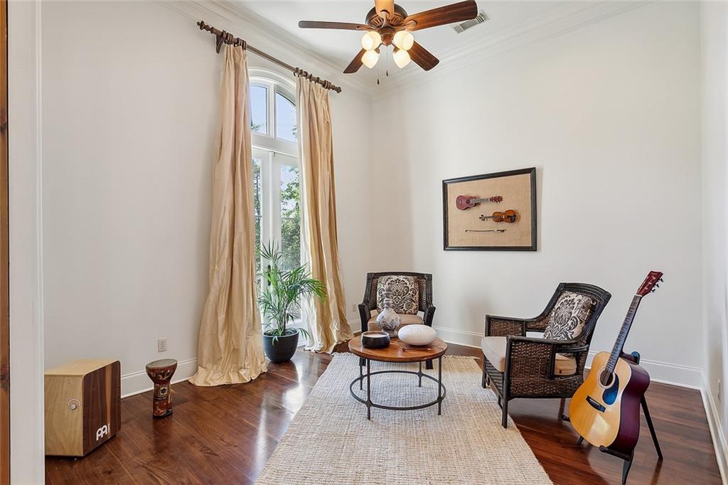 519 CHINQUAPIN CIRCLE