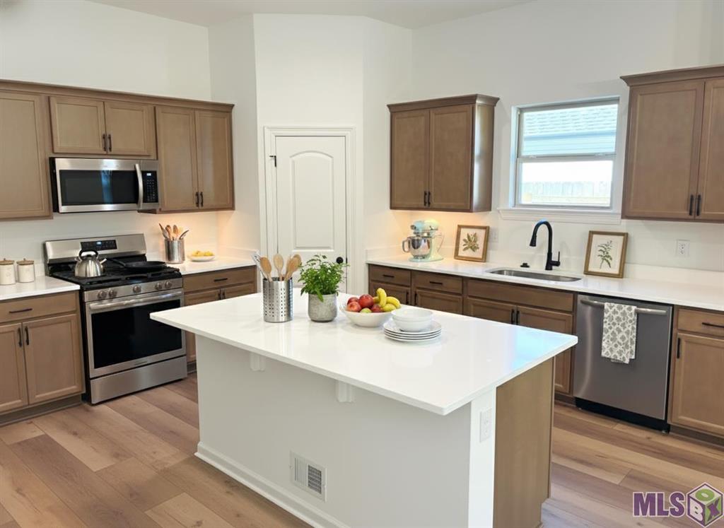 60381 Sunset Oak Boulevard