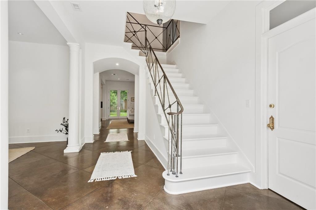 255 BROCKENBRAUGH Court