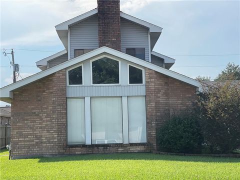 215 DUNLEITH Drive Destrehan LA 70047