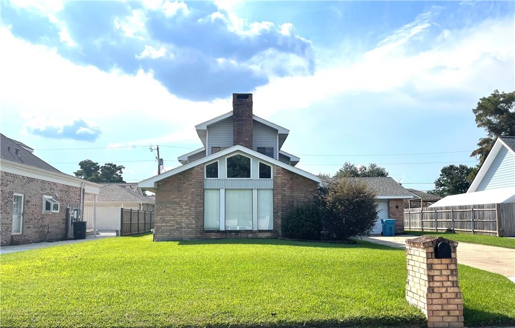 215 DUNLEITH Drive