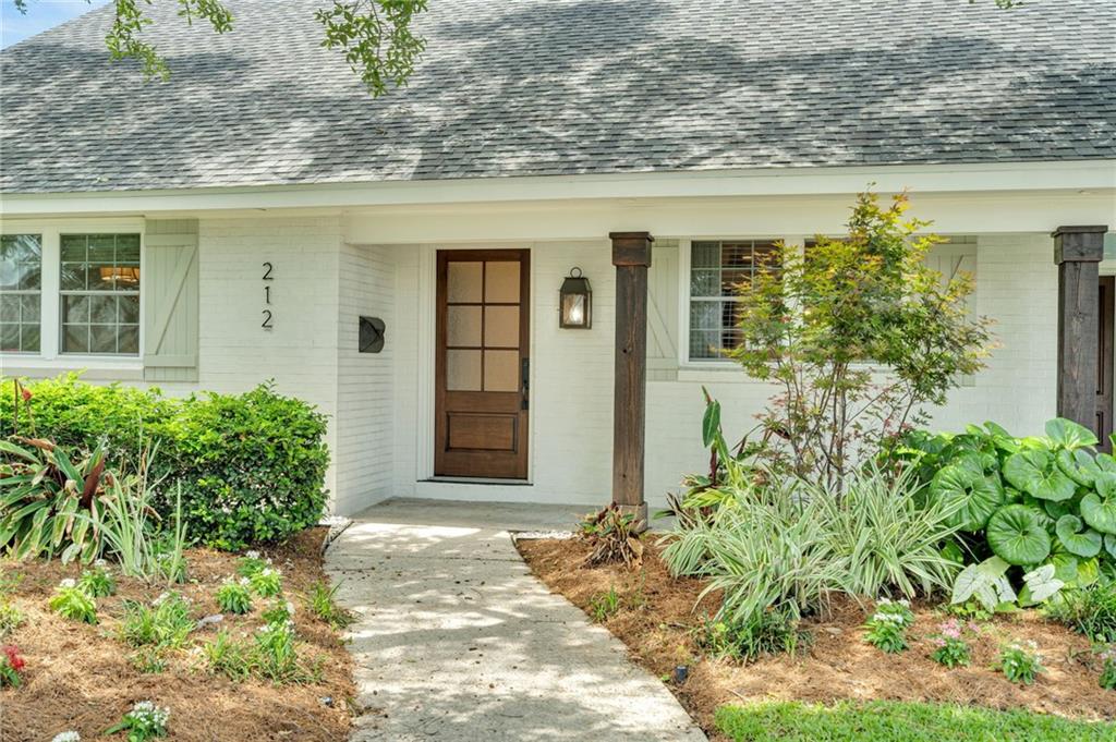 212 NELSON Drive