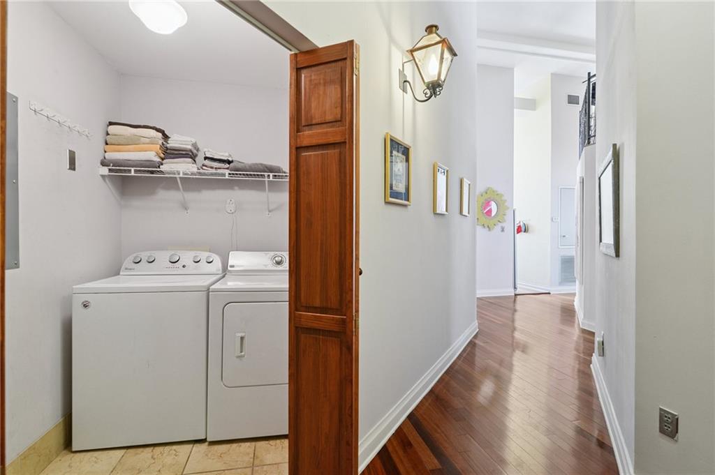 920 POEYFARRE Street 203