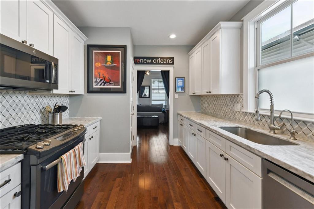 2728 BIENVILLE Street