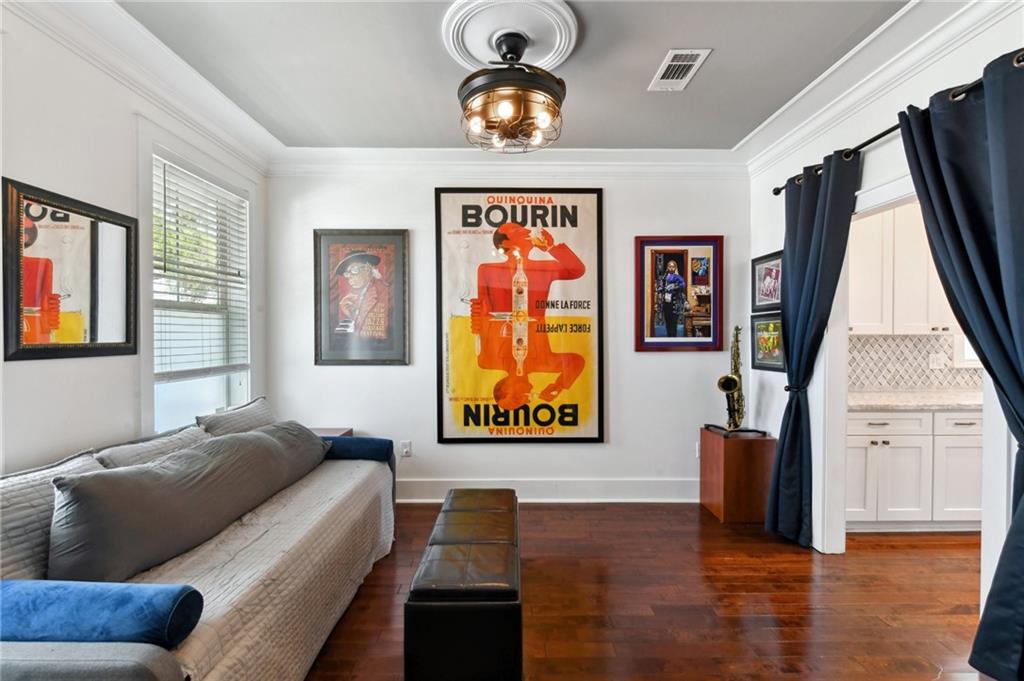 2728 BIENVILLE Street