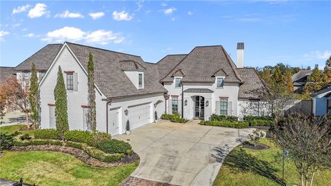 8757 LAKE CARRIAGE Drive Baton Rouge LA 70817