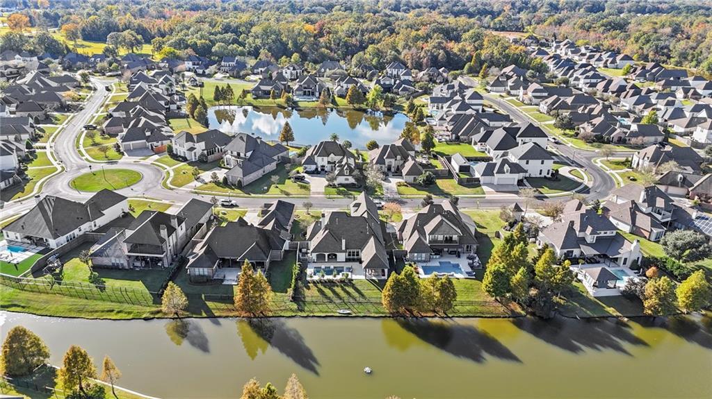 8757 LAKE CARRIAGE Drive