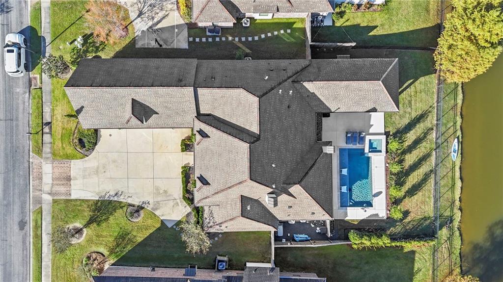 8757 LAKE CARRIAGE Drive