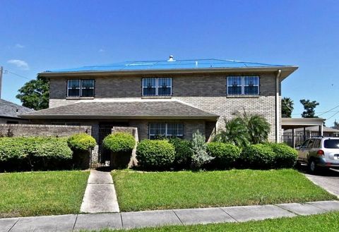 4215 SAINT BERNARD Avenue New Orleans LA 70122