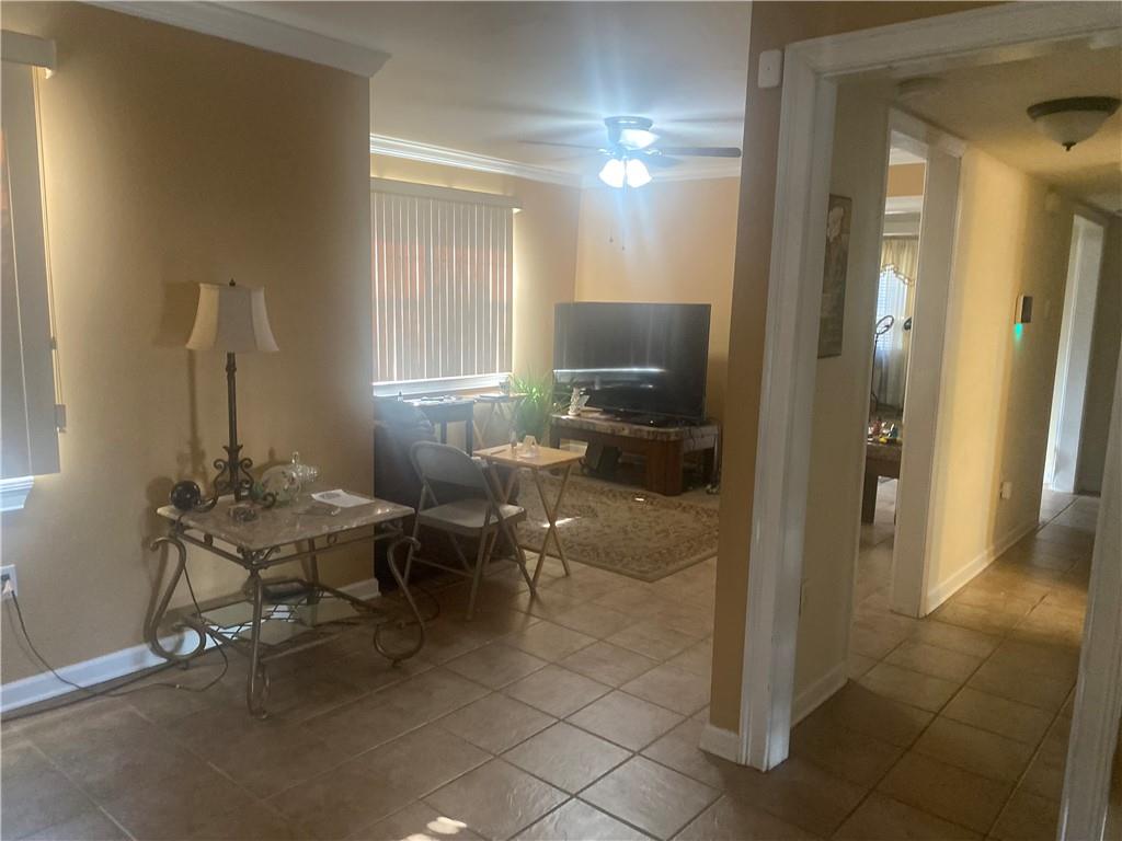 4215 SAINT BERNARD Avenue