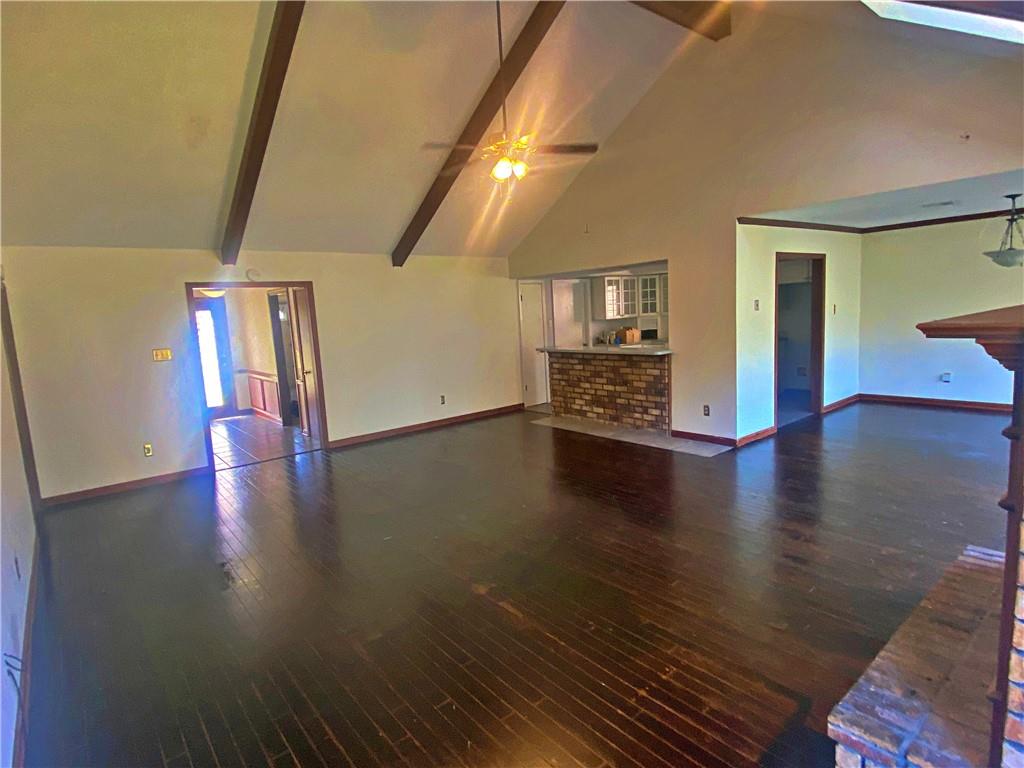 182 DUNLEITH Drive