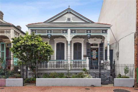 830 ST PETER Street New Orleans LA 70116