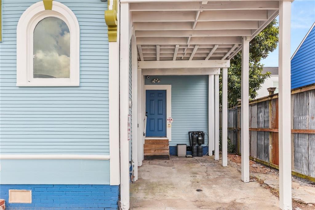 1734 MARTIN LUTHER KING Boulevard