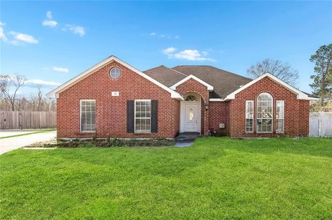 Photo of 60 MOSS Drive, La Place, LA 70068 (MLS # 2543992)