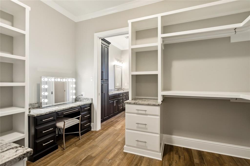 Abita Springs, Louisiana 70420, United States, 5 Bedrooms Bedrooms, ,6 BathroomsBathrooms,Residential,Pending,39628