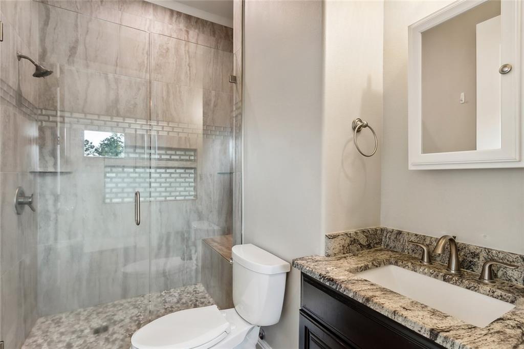 Abita Springs, Louisiana 70420, United States, 5 Bedrooms Bedrooms, ,6 BathroomsBathrooms,Residential,Pending,39628